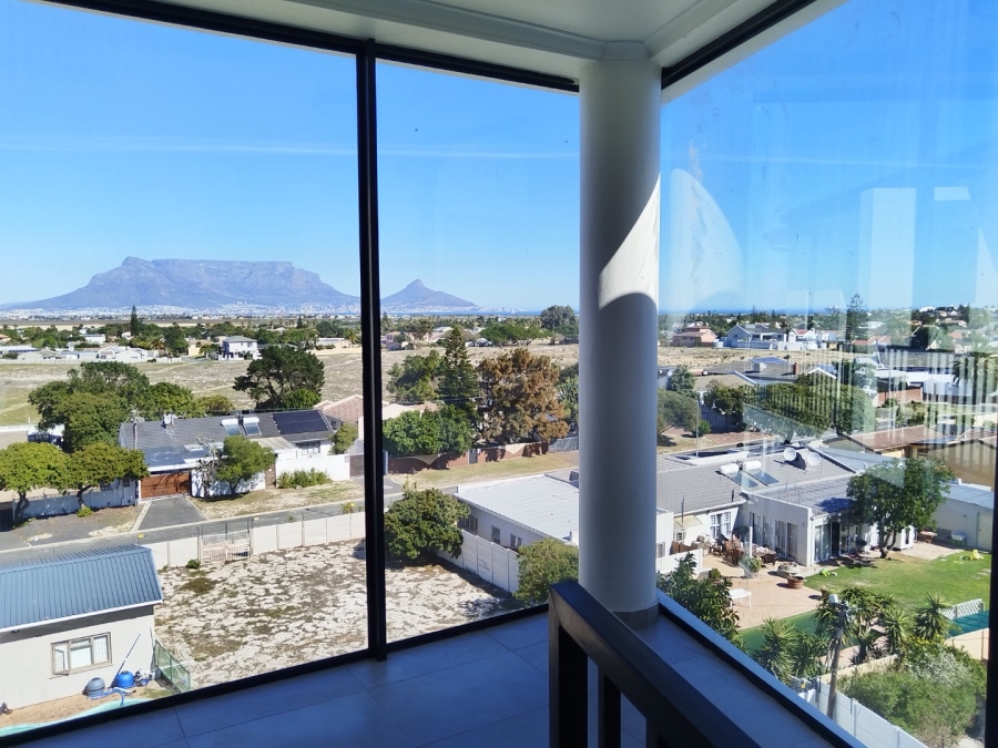 2 Bedroom Property for Sale in Flamingo Vlei Western Cape